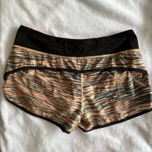Lululemon speed short 2.5”
